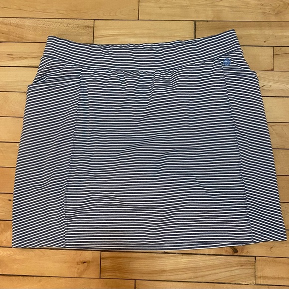 Talbots size Large tennis skirt/skort - Picture 3 of 6